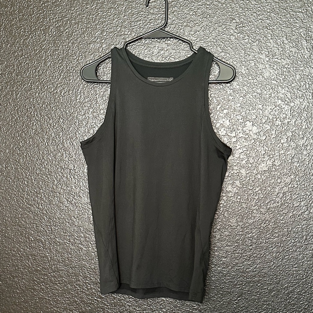 Outdoor Voices Classic Black Stretch Tank Top size medium
